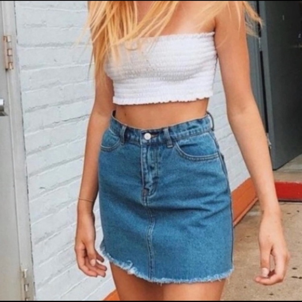 *DONATING SOON* ✰Brandy Melville Juliette Denim Skirt ✰